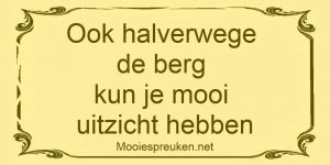 Ook halverwege de berg kun je mooi uitzicht hebben